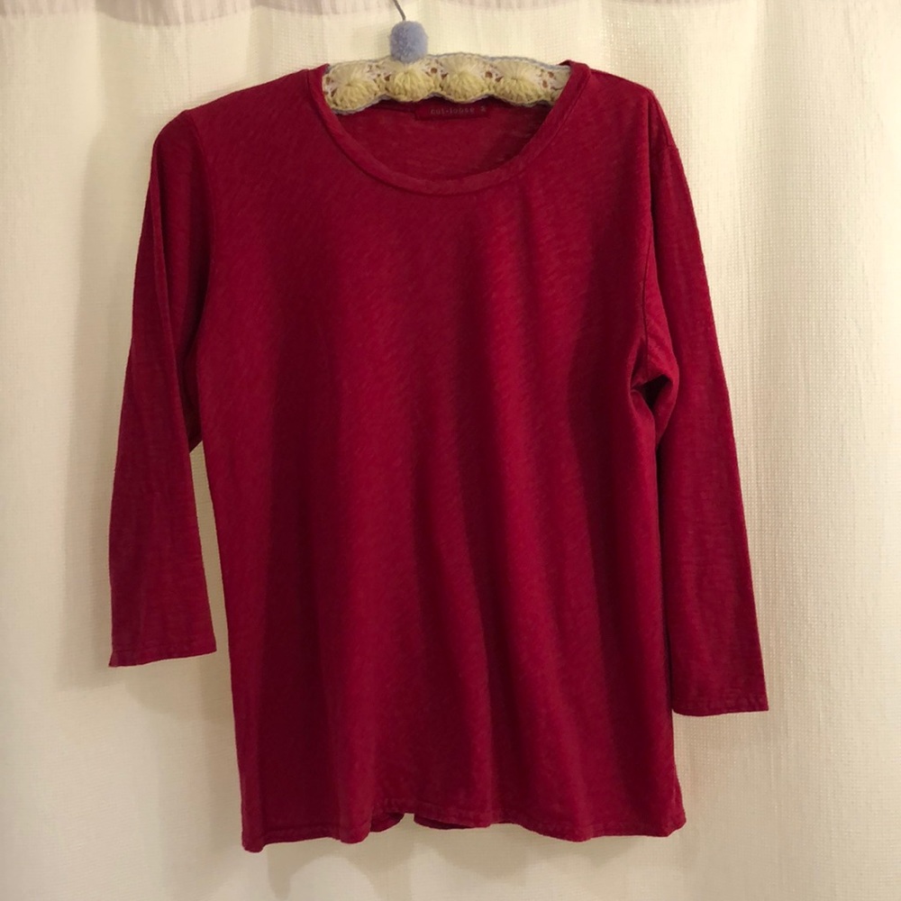 Cut loose long sleeve tee. M